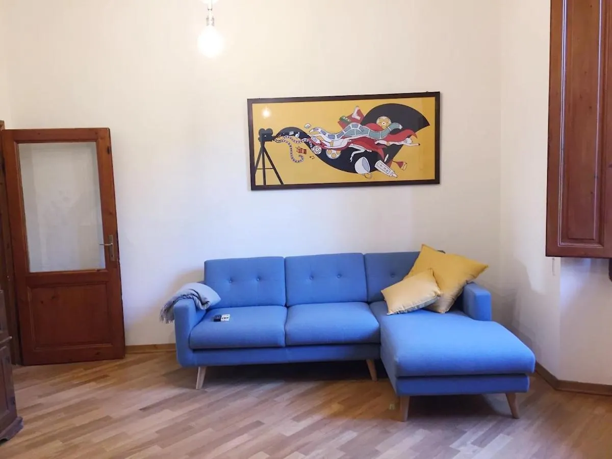 Charming Hilltop 80M Apartment Close To Center And Eui Florence